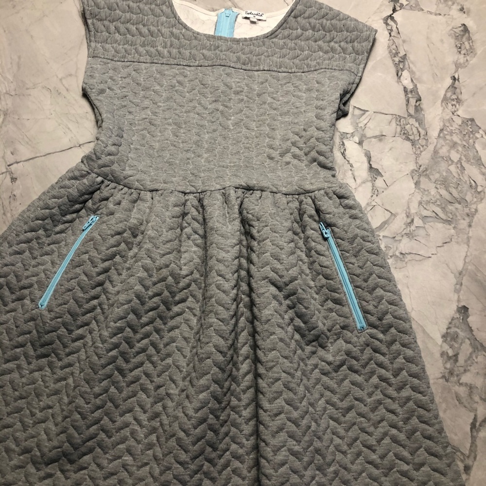 Grey dress